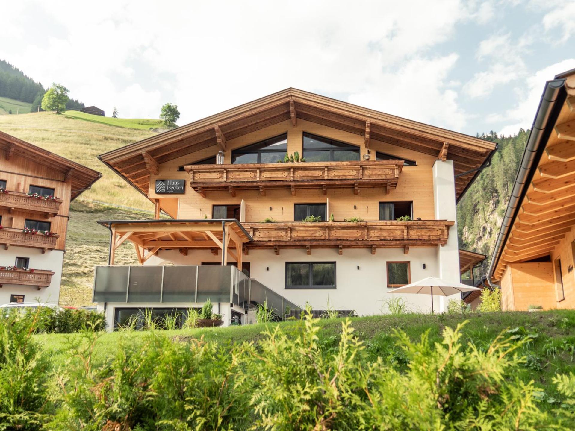 Hotel Haus Becken St. Jakob in Defereggen Exterior foto